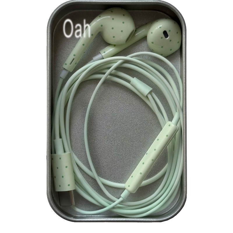 Oah Polka Dot Wired Earphones  - Audio & Music Settings Xbox One review and price