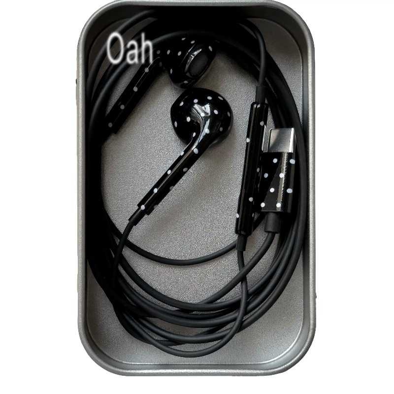 Oah Polka Dot Wired Earphones  - Audio & Music Settings Xbox One review and price